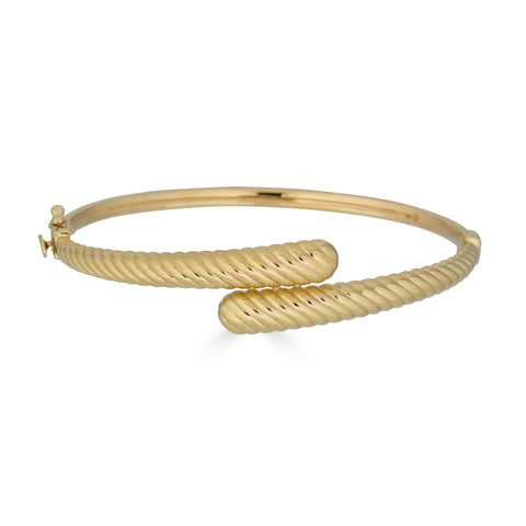 Ribbed Bypass Bangle Bracelet in 14 Karat Yellow Gold