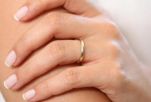 Shop gold wedding bands at Robert Irwin Jewelers.