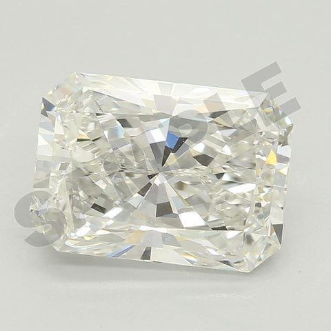 3.02 Carat Radiant IGI Labgrown Diamond, With Certificate ID LG69******